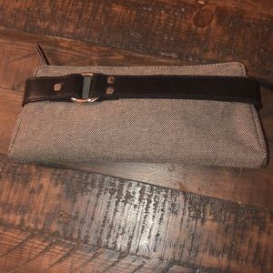 🔥BANANA REPUBLIC CLUTCH